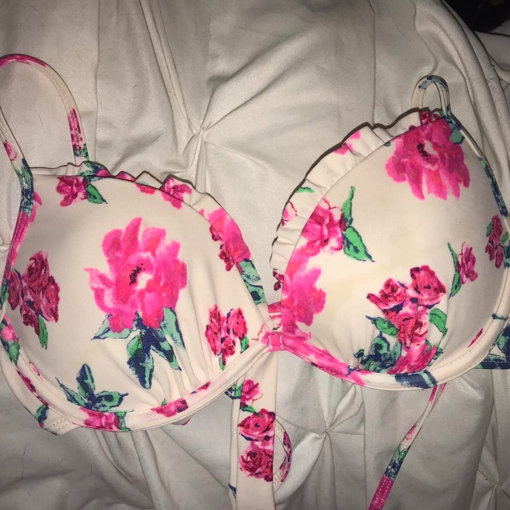 Light Pink Pacsun Bikini Top